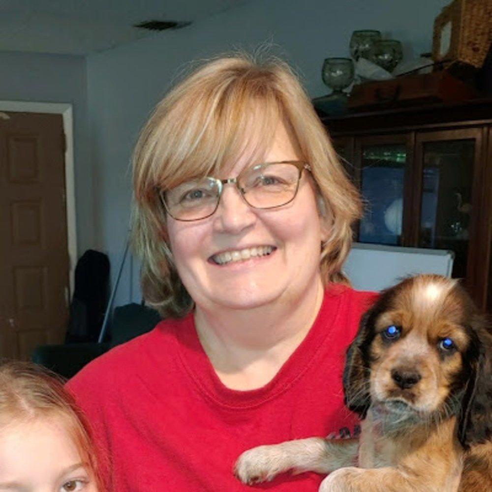 Meet your Posher, Kelly